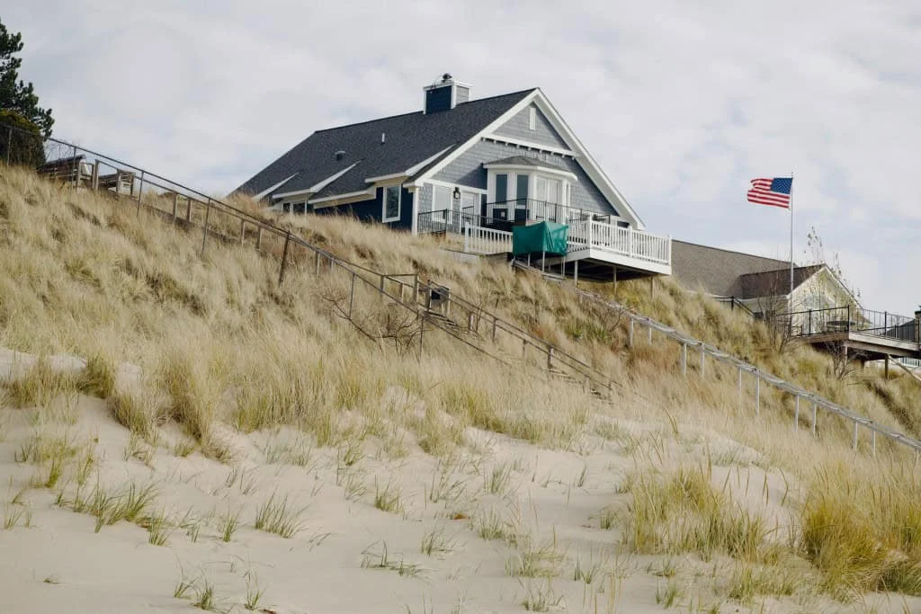 Maximizing Resale Value for Coastal Properties: Key Strategies
