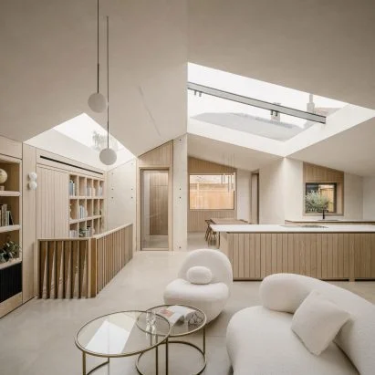 Partially Submerged London Home Features Innovative Sunken Lightwells