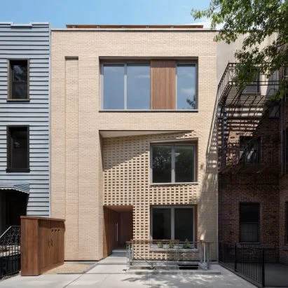 Brooklyn's Leonard Street Rowhouse: A Modern Take on Classic Design