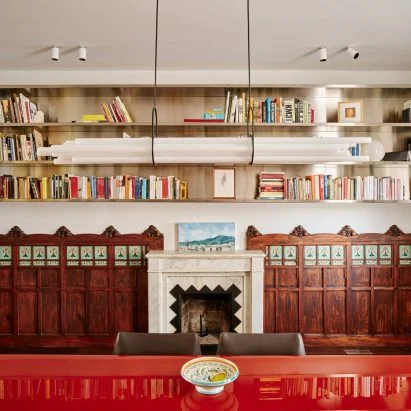 Discover Engaging Interiors: Homes That Embrace the Bookmaxxing Trend